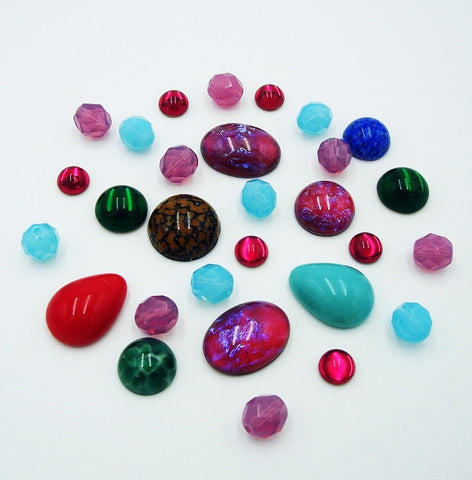 Cabochons/Beads/Cords