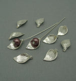 Lily Calla Charms - FINDINGS STOP