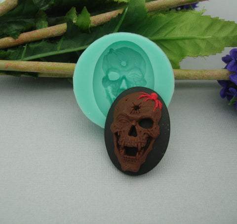 Silicone Mold Spider on Skull  for Crafts, Jewelry, Resin, Polymer Clay.